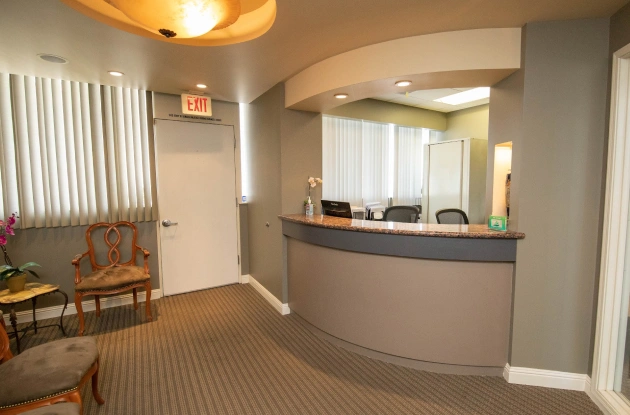 reception-long beach dental health