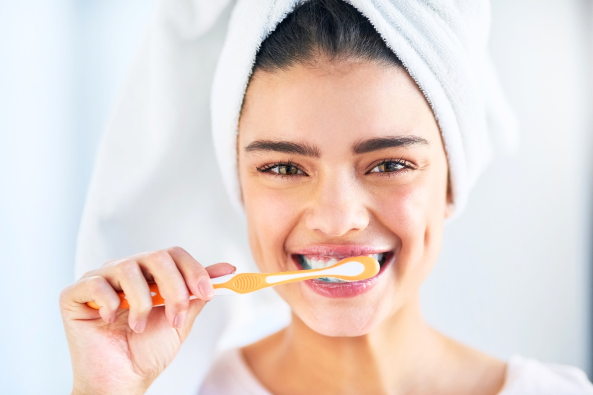 8 Simple Ways To Upgrade Your Oral Hygiene Habits